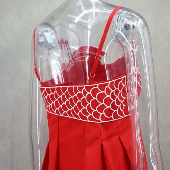 NEW! BEAUTIFUL SOLID KOI FISH PLEATED RED DRESS NEW - Picture 15 of 15